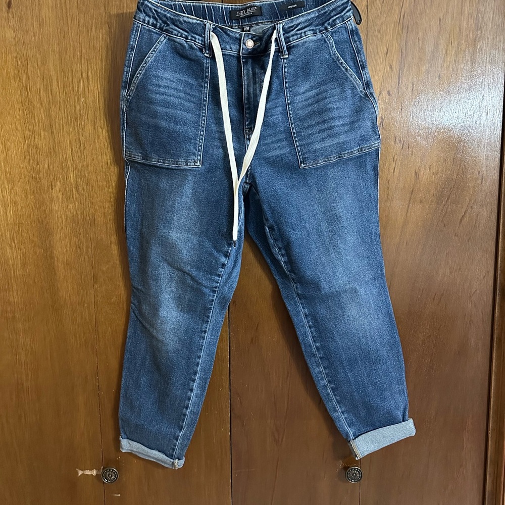 Judy Blue Blue Ankle Cropped Jeans with Drawstring and Rolled Cuffs